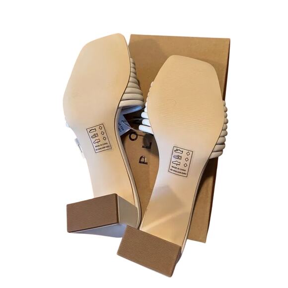 One Planet by Qupid Kerstin Strappy Block Heel Sandal, Size 10, New w/ Tag Box - Picture 7 of 10